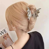 Tineit Ghost Hand Spider Grab Clip Pleated Premium Alloy Hair Grip Back Head Plate Hair Metal Shark Clip Wan Halloween Hair Accessories